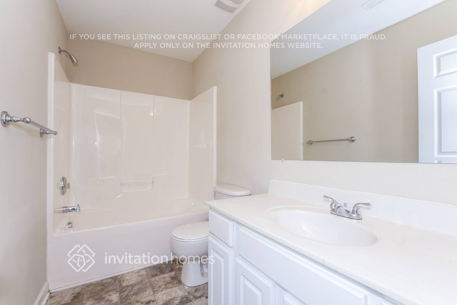 Building Photo - 4517 Hyperion Ct