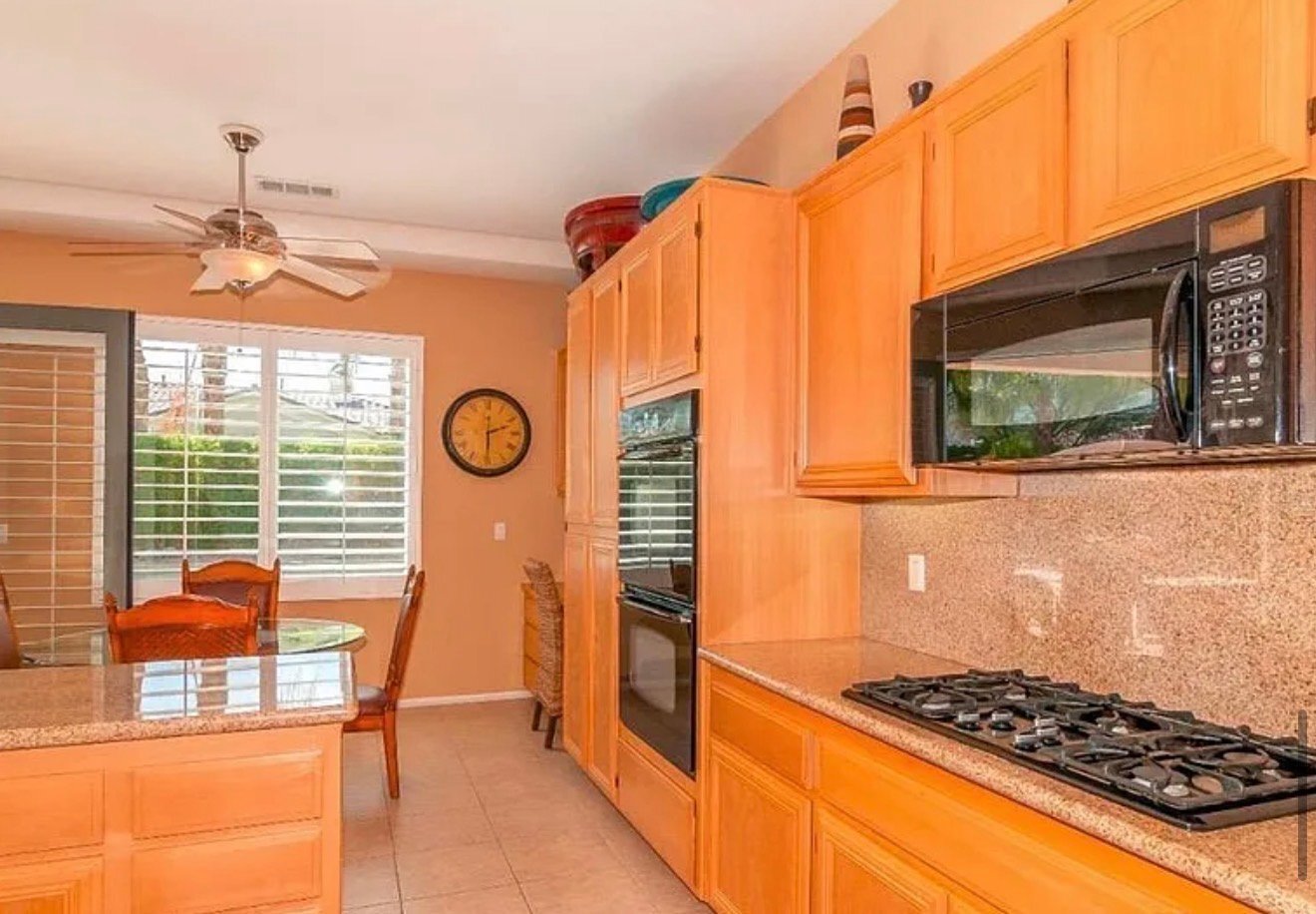 Building Photo - 48841 Via Estacio