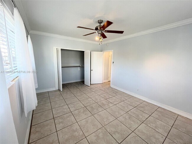 Building Photo - 350 75th St