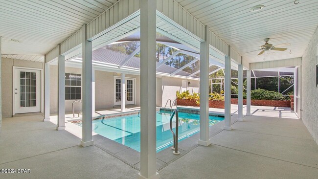 Building Photo - 104 Colony Harbour Rd