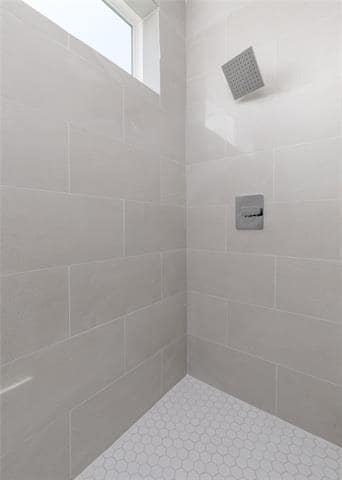 Building Photo - 2801 Weisenberger St