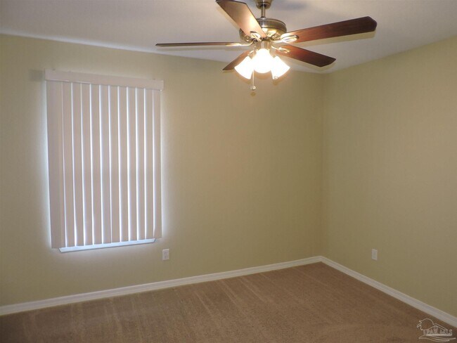 Building Photo - 278 S 61st Ave