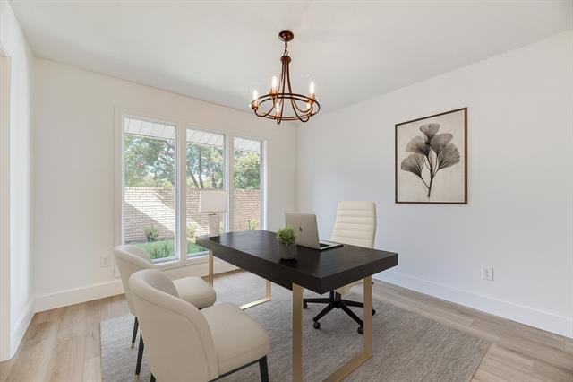 Building Photo - 7426 Woodthrush Dr