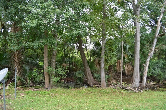 Building Photo - 1662 Spring Garden Ct