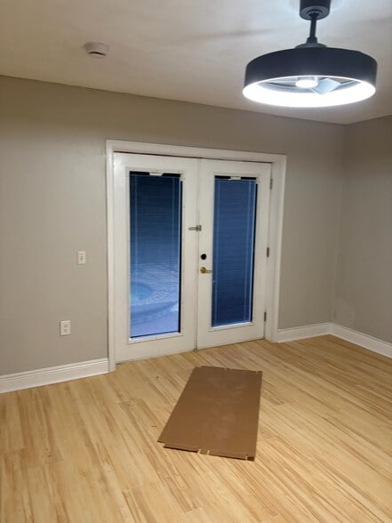 Building Photo - 7535 Rodgers Rd