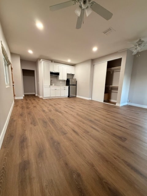 Building Photo - 2270 Prince Albert Dr