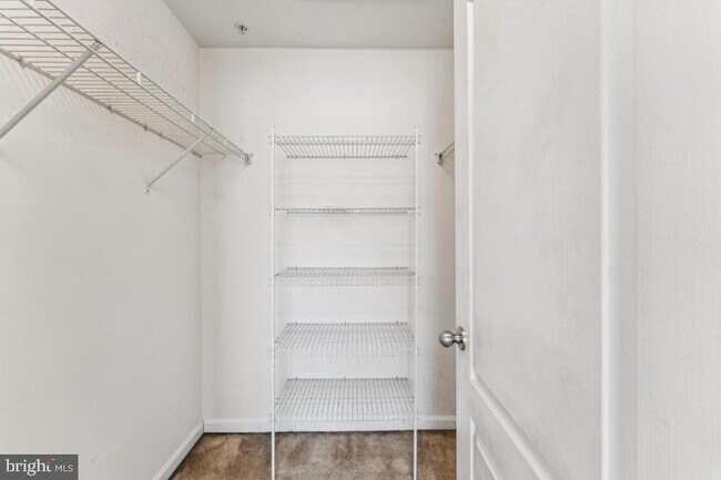 Building Photo - 15304 Pocopson Creek Way