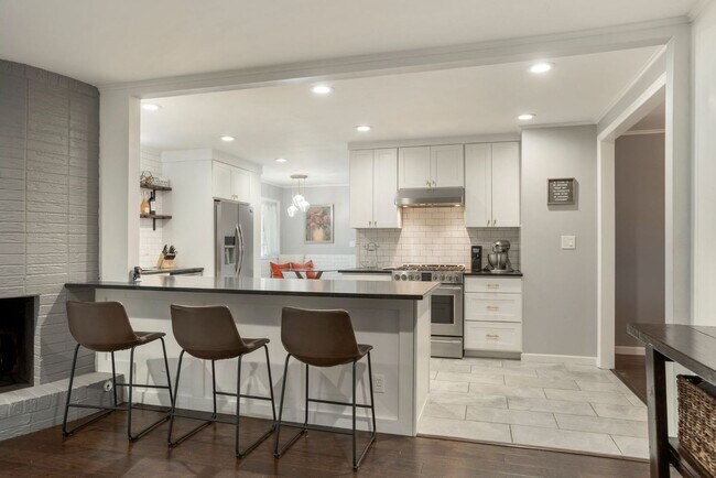 Building Photo - Gorgeous Mid-Century Home Newly Renovated From Top To Bottom - Inside And Outside - With Newer Wi...