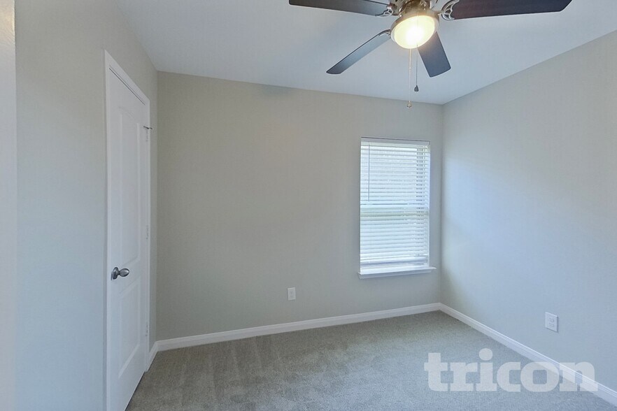 Building Photo - 6312 Jasper Lake Dr