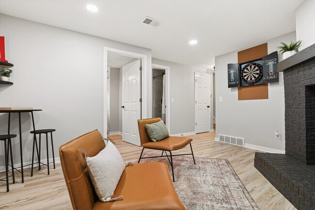 Building Photo - 6090 Rattman Rd