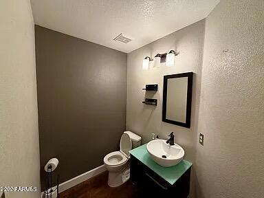 Building Photo - 10232 N 12th Ct