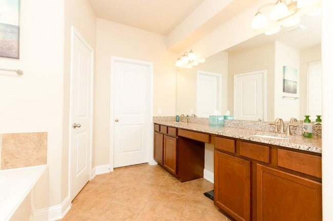Building Photo - 9507 Bosque Hills Ct