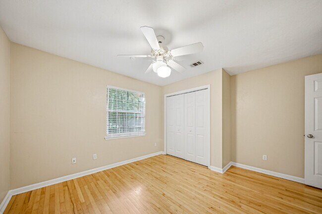 Building Photo - 1535 Breamstone Ridge
