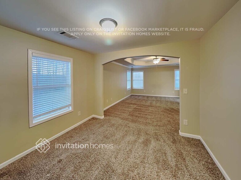 Building Photo - 3667 Vine Springs Ter