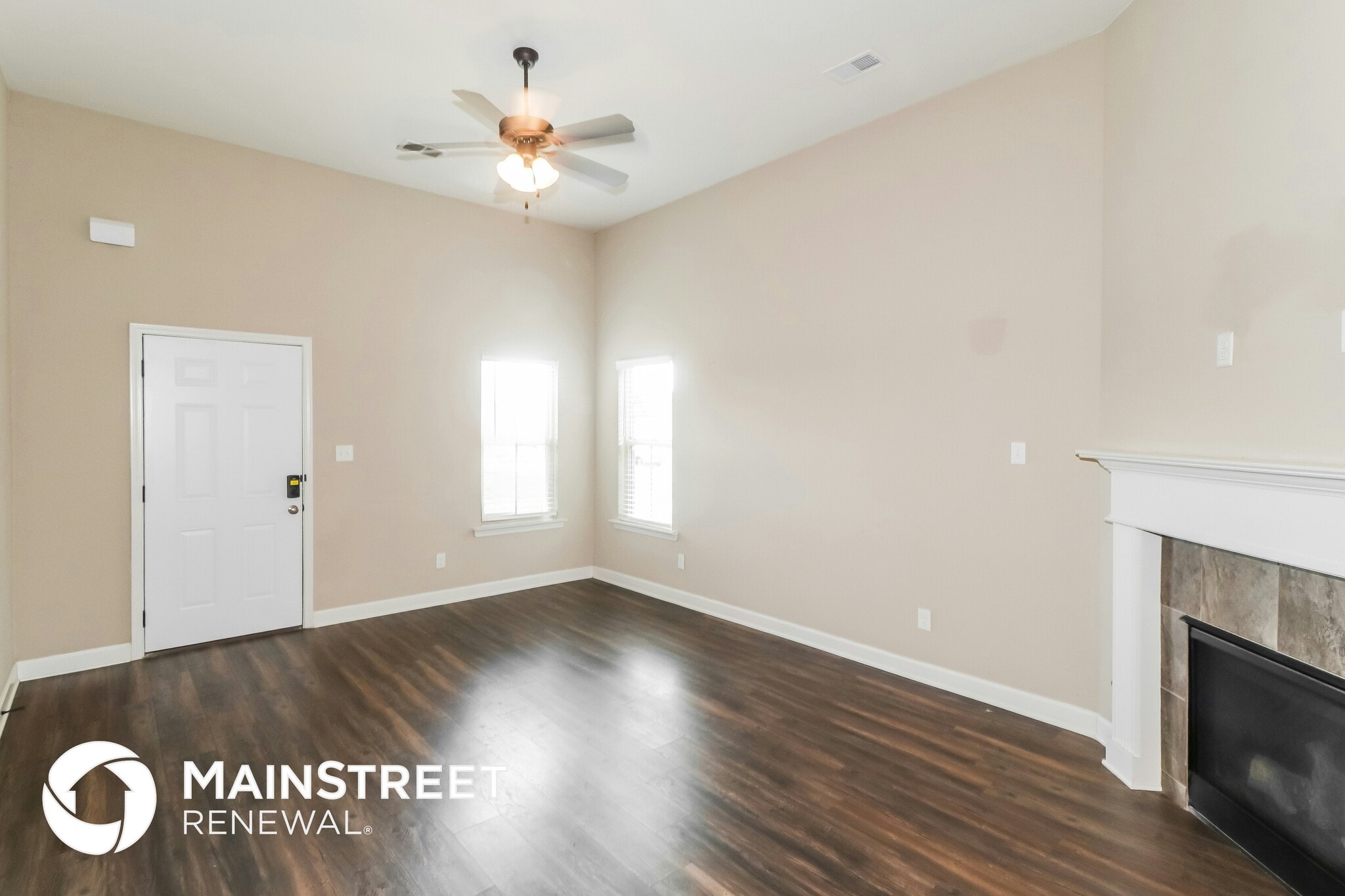 Building Photo - 1385 Switzer Dr