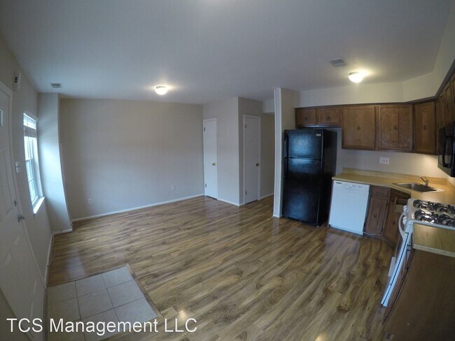 Building Photo - 2 br, 1 bath House - 314 Jackson St.