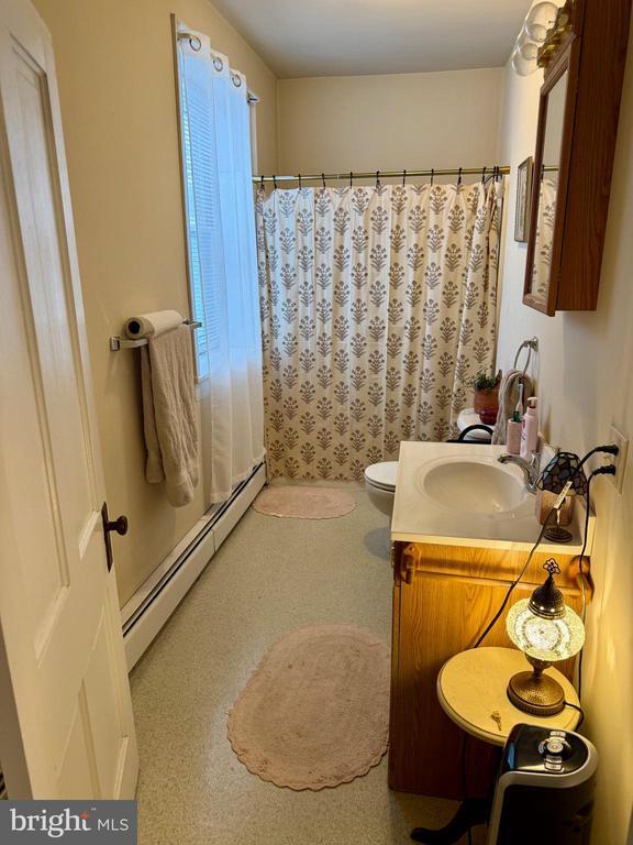 Building Photo - 43 E Franklin St