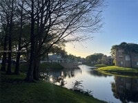 Building Photo - 9777 Westview Dr