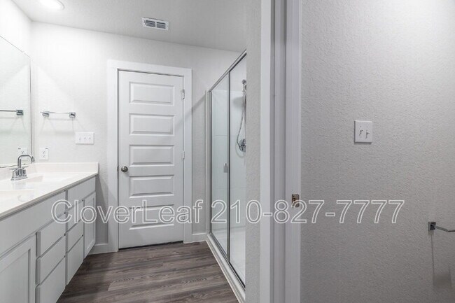 Building Photo - 5711 Topaz Wy