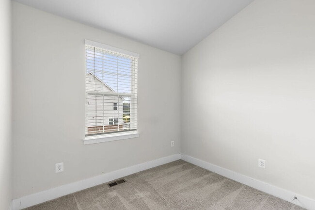 Building Photo - 7807 Petigru Rd