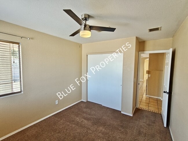 Building Photo - 3754 E White River Dr