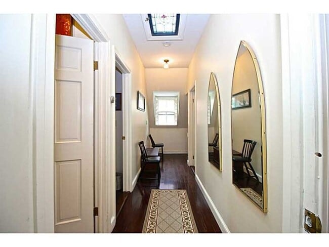 Building Photo - 434 Bellevue Ave