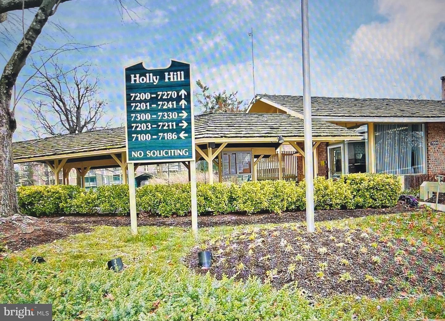 Building Photo - 7316 Donnell Pl