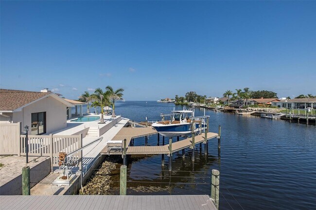 Building Photo - 3841 Rudder Way