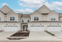 Building Photo - 12599 Cattle Rdg Dr