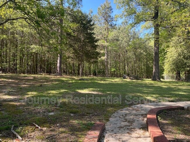 Building Photo - 1605 Owls Nest Rd