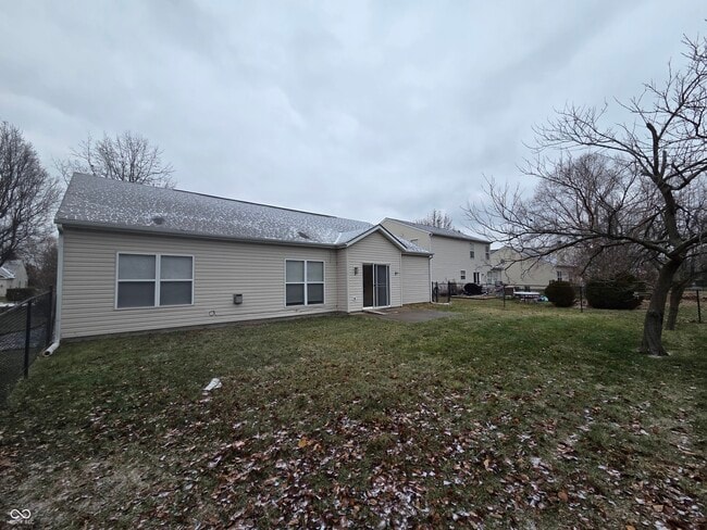 Building Photo - 6475 Glenwood Trce