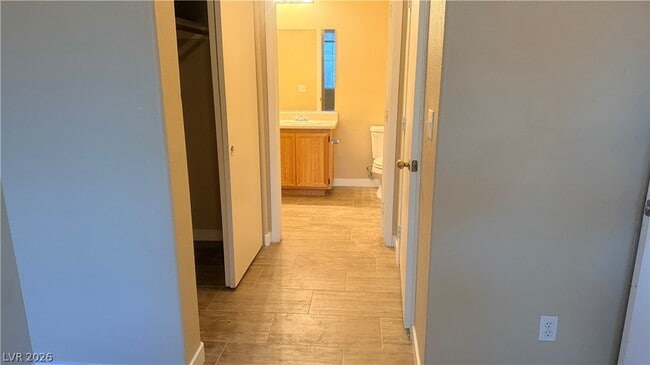 Building Photo - 9050 W Warm Springs Rd