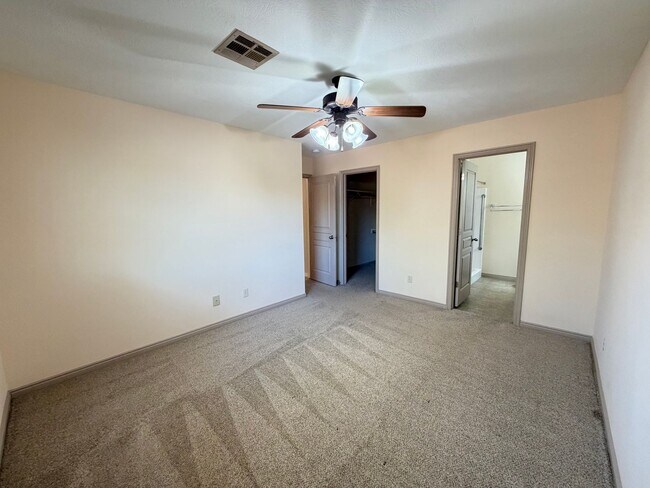 Building Photo - Home in Ivins