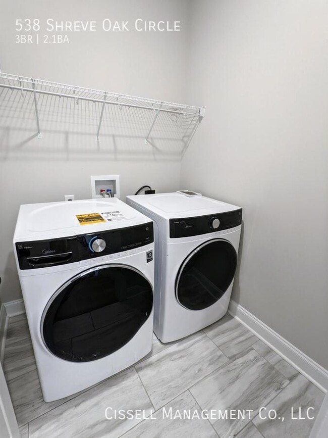 Building Photo - 538 Shreve Oak Cir