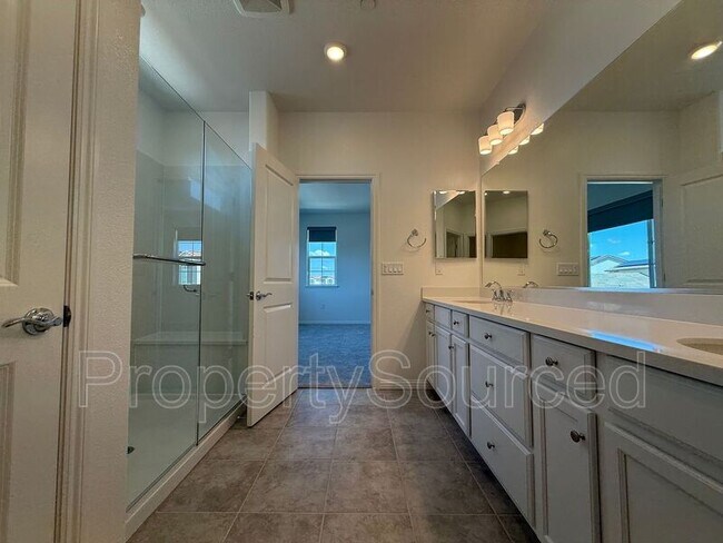 Building Photo - 1567 Halo Ave