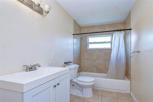 Building Photo - 5634 9th Ave N