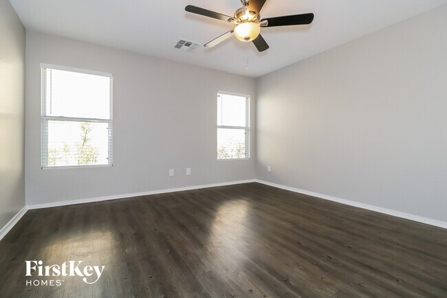 Building Photo - 22367 W Solano Dr