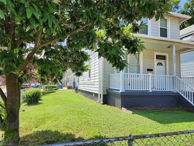 Building Photo - 3605 Killam Ave