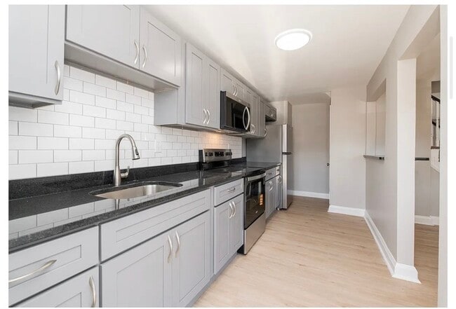 Building Photo - 3 bedroom Dundalk