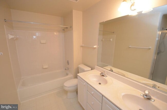 Building Photo - 3624 Ransom Pl