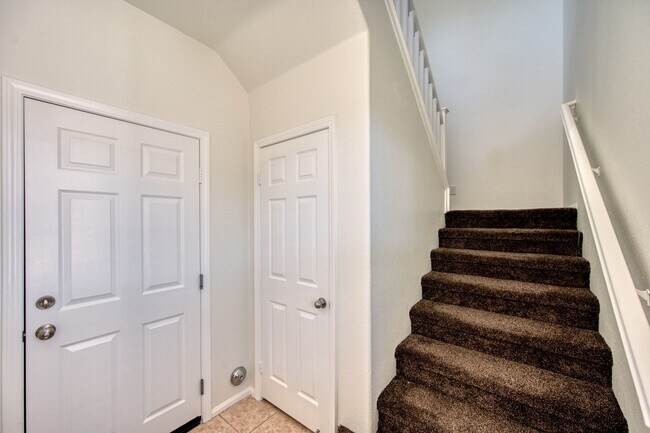 Building Photo - 4751 Via Altamira