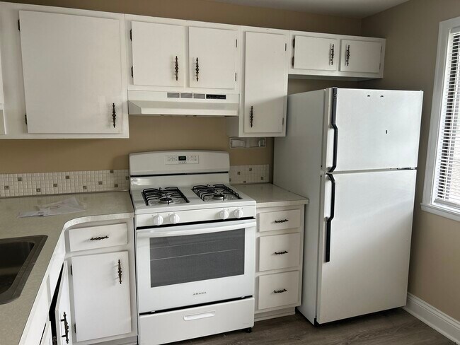 Building Photo - 1339 Forestdale Ct