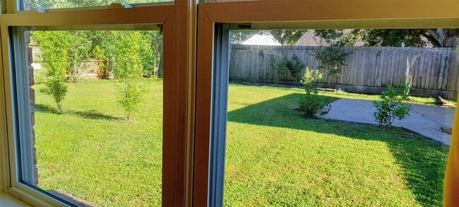 Building Photo - 5455 Kuldell Dr