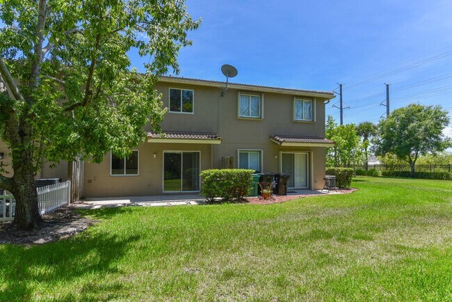 Building Photo - 2257 Marshfield Ct