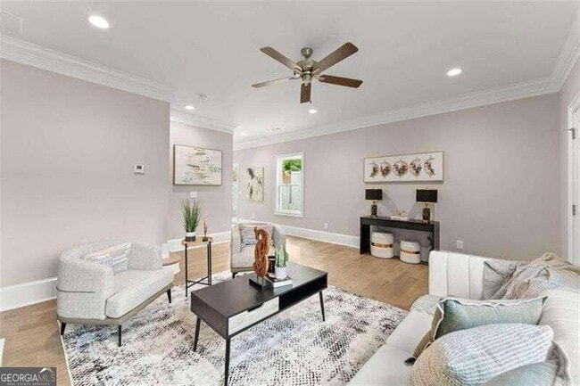 Building Photo - 502 Washington St NW