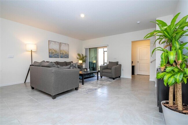 Building Photo - 12032 Holystone St