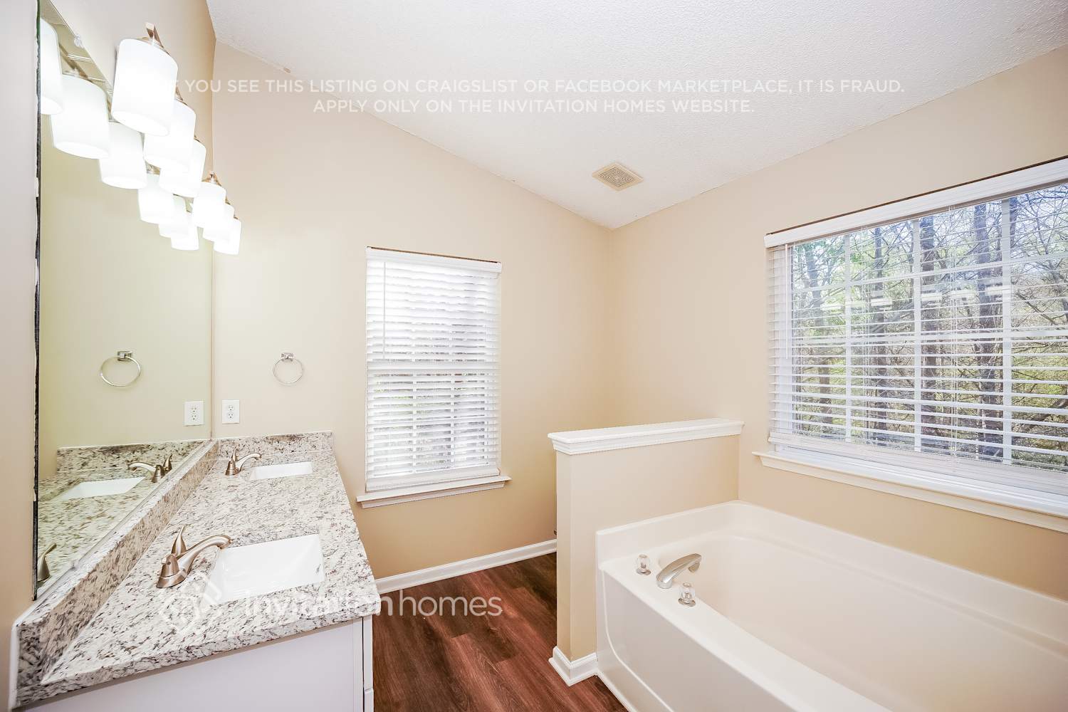 Building Photo - 6625 Forest Cross Dr