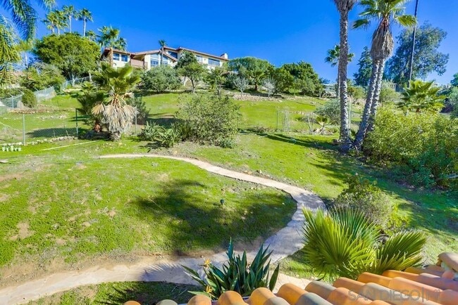 Building Photo - 1696 Gil Way