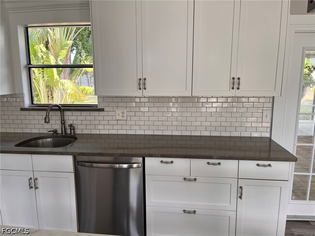 Building Photo - 507 SW 19th Ln