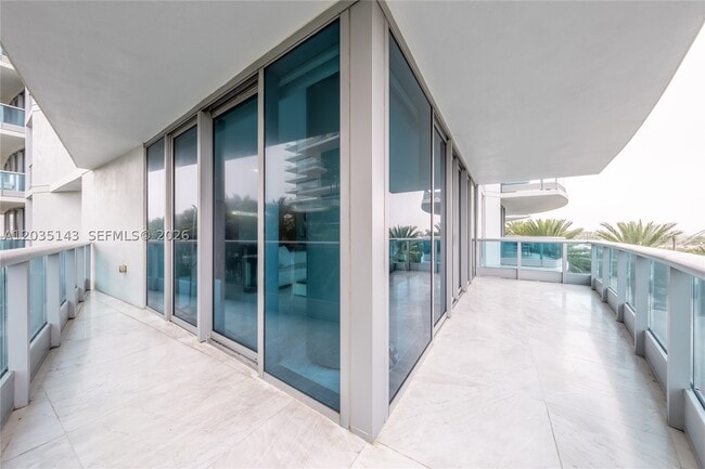 Building Photo - 9401 Collins Ave